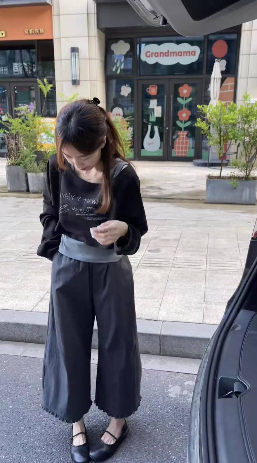 Women's Retro Print Letter Sweatshirt and Tank Top with Casual Pants Set - Image 2