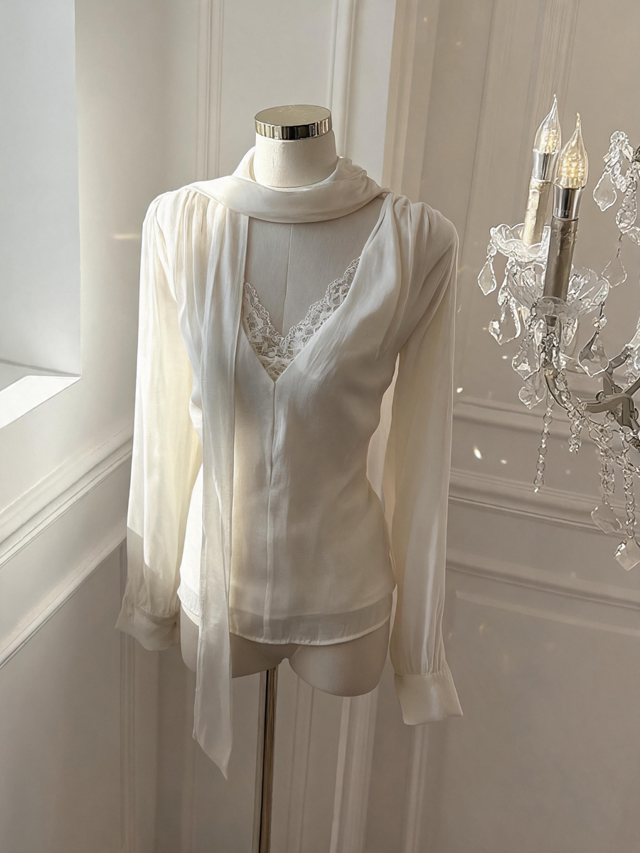 Korean Style Lace Panel Pullover Top with Ribbon - Image 2