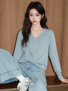Designer Haze Blue Slimming Knit Cardigan Women 2026 Fall Long Sleeve Light Mature Niche Top