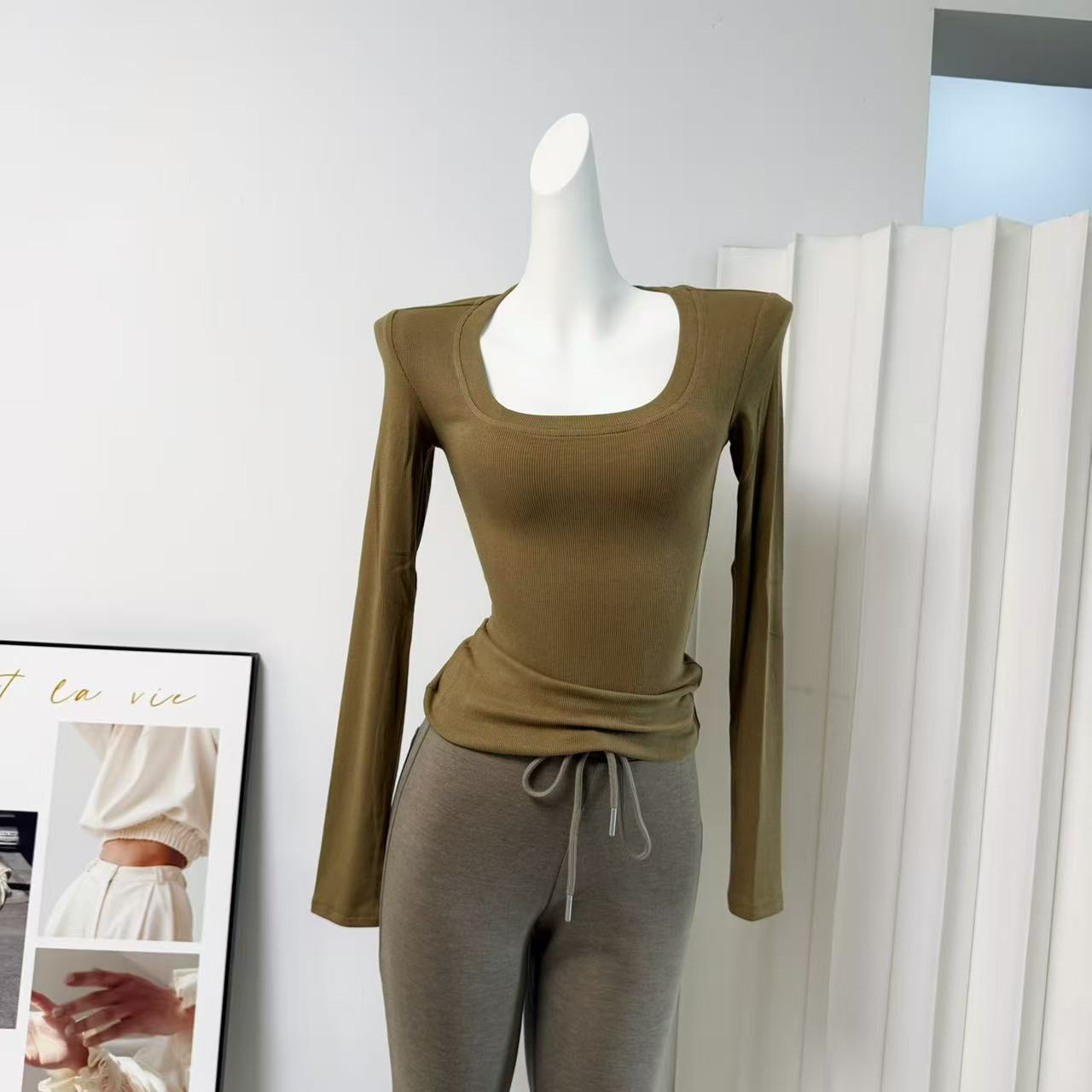 Women's Round Neck Long Sleeve Knit Stretch T-Shirt Slim Fit Top - Image 3